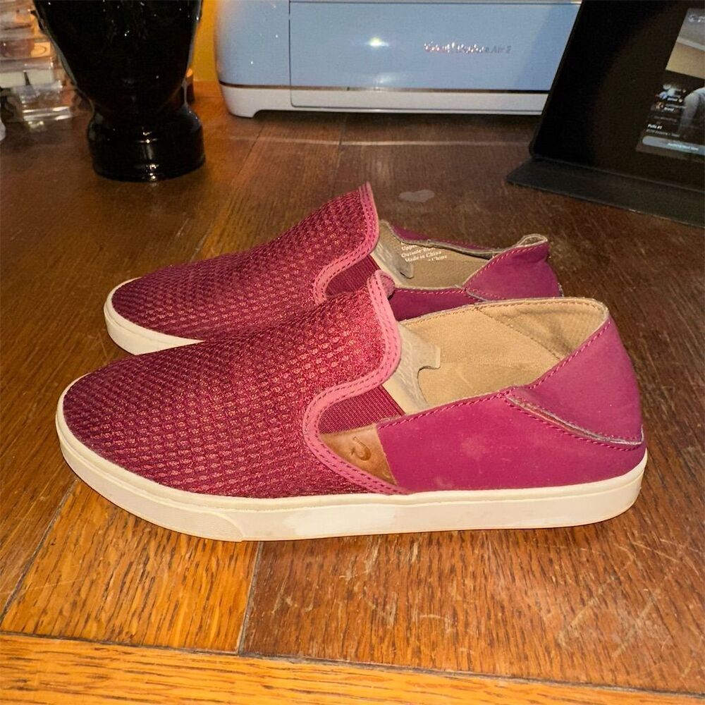 OluKai Women's Pehuea Slip-On Shoes Red Size 8 Casual Flats